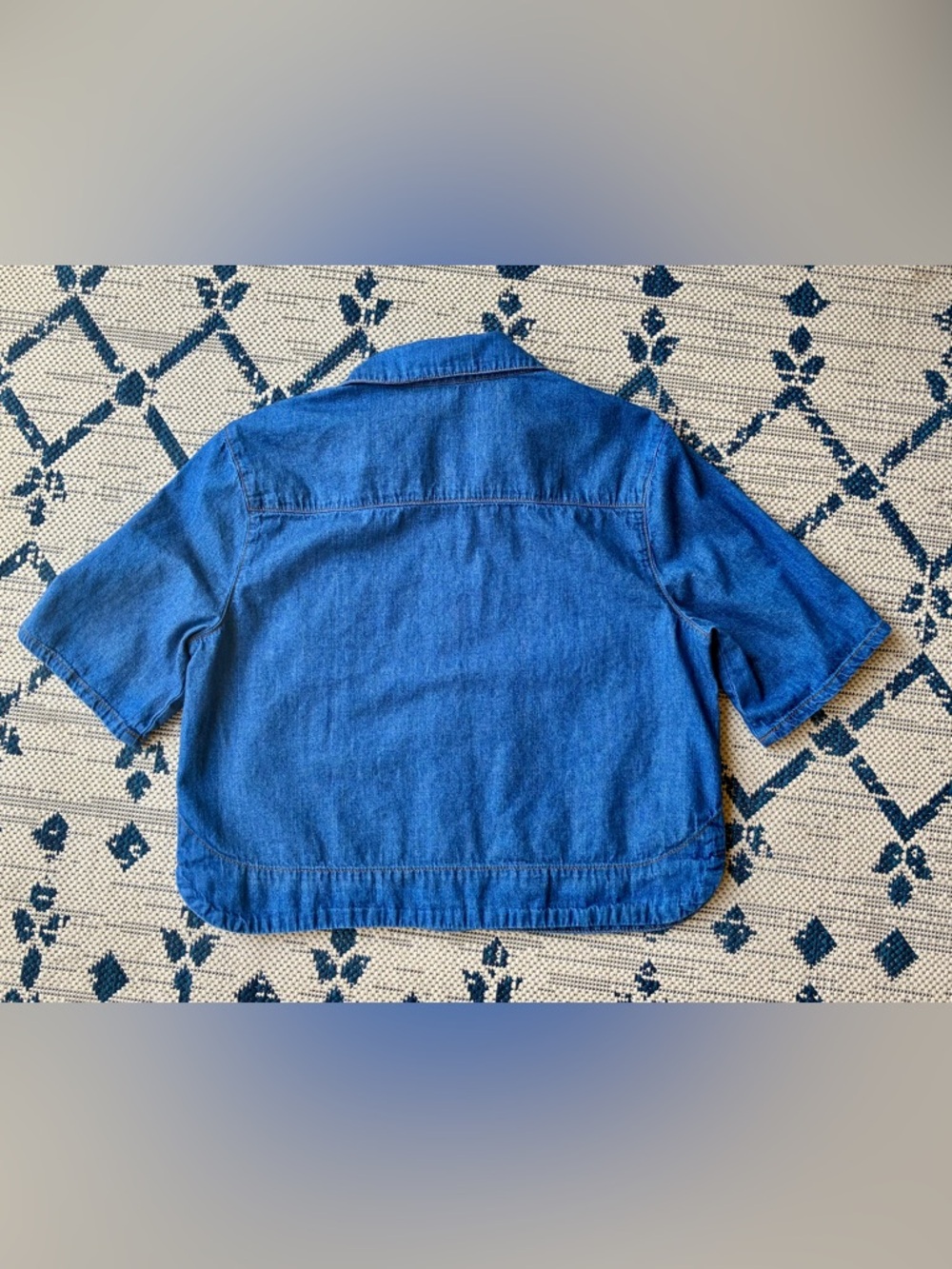Life in Progress Denim Chambray Crop Short Sleeve Button Front w Hidden Placket - Picture 5 of 7
